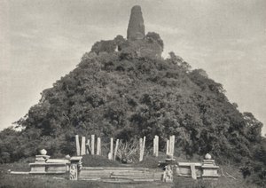 Jetawanarama Dagoba, de jongste van de drie grote Dagobas van Anuradhapura, eind 3e eeuw na Christus