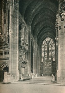 Liverpool Cathedral: Het koor, kijkend naar het oosten. Architect, Sir G. Gilbert Scott, R.A. door Unbekannt