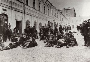 Moskou daklozenopvang bewoners, Rusland, c1904 door Unbekannt