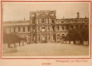 Gemeente van Parijs (1871): uitzicht op het Palais des Tuileries in Parijs na de brand van mei 1871 door Unbekannt