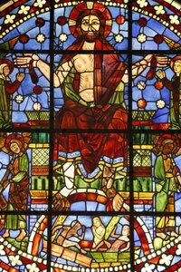 Nationaal Museum van Franse monumenten. Oude kerk van de Cordeliers, Chateauroux. Glas-in-loodraam van het Laatste Oordeel, Parijs, Frankrijk door Unbekannt