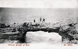 Natuurlijke Brug van Ross, County Clare, Ierland, 1906 door Unbekannt
