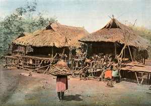 Karapuna. Inheems Dorp, Papoea-Nieuw-Guinea, 1900 door Unbekannt