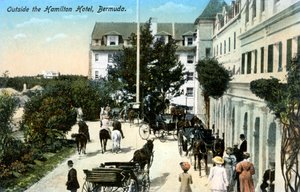 Buiten het Hamilton Hotel, Bermuda, ca. 1900s door Unbekannt
