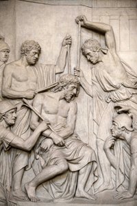 Parijs, Frankrijk Beeldhouwwerk in Saint Roch kerk: Jezus gemarteld, Parijs, Frankrijk