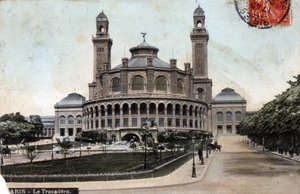 Parijs: buitenaanzicht van het Palais du Trocadero - Ansichtkaart gedateerd 1908