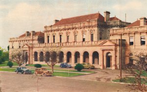 Parlementsgebouw, ca. 1947 door Unbekannt