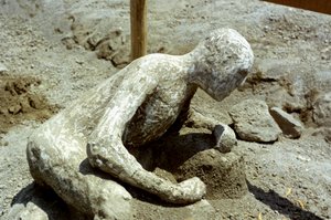 Persoon gedood door de uitbarsting van Pompeii, 79 AD door Unbekannt