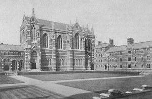 Binnenplaats, Keble College, Oxford, 1904 door Unbekannt