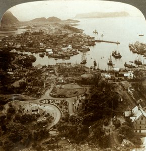 Herstel van een verbrande stad - Aalesund, een eilandhaven en belangrijke kabeljauwmarkt, Noorwegen, ca. 1905