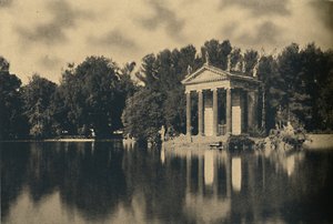 Rome - Villa Borghese Umberto I. - Klein tempel in de tuin aan het meer, 1910