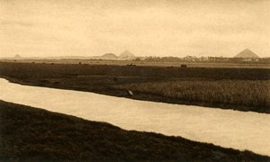 Saqqara - De Piramides van Dashur, ca. 1918-ca. 1939 door Unbekannt