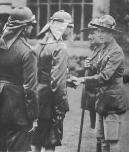 Scouts verwelkomd door de Prins van Wales op de jamboree in Arrowe Park, Birkenhead, 1929, 1936 door Unbekannt