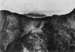 Sneeuw op de Himalaya, genomen vanuit Chakrata, 1917