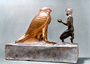Taharqa voor de valk Hemen, Oud-Egyptisch, 7e eeuw v.Chr. door Unbekannt