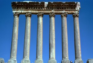 Tempel van Heliopolitaanse Zeus, Baalbek, Libanon, 10-249 AD door Unbekannt