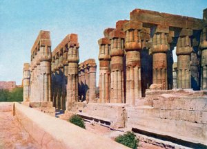 De Colonnade van Amenhotep III, Tempel van Luxor, Egypte door Unbekannt