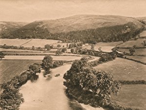 De Dee-vallei, vanaf Glendowers Mound, 1902