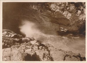 De Duivels Blaasbalg, Kynance Cove, 1927