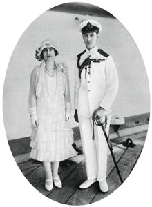 De Hertog en Hertogin van York aan boord van HMS Renown, Malta, 1927, 1937 door Unbekannt