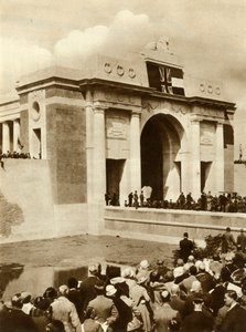 De Menenpoort wordt onthuld, Ieper, België, 24 juli 1927, 1935 door Unbekannt