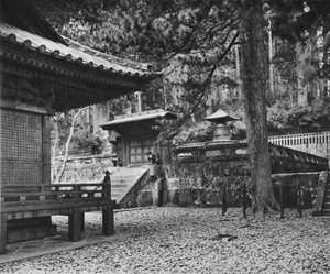 Het graf van Ieyasu, oprichter van de Tokugawa-dynastie, in Nikko, 1926