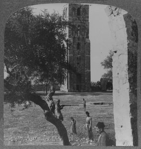 De Toren bij Ramleh, vermoedelijk de minaret van een grote Moskee, ca. 1900