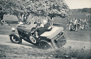 Het begin van een valpartij in Donington Park, 1937 door Unbekannt