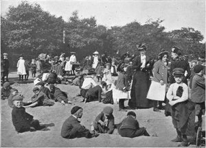 De zandbak, Victoria Park, Londen, ca. 1900-1901