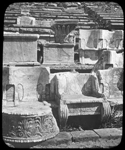 Troon van de priester, Tempel van Dionysus, Athene, Griekenland, eind 19e of begin 20e eeuw