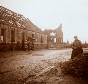 Stadhuis in Ablain-Saint-Nazaire, Noord-Frankrijk, c1914-c1918