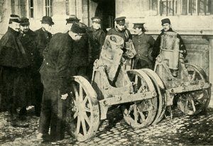 Loopgravenmortieren buitgemaakt op de Duitsers, Eerste Wereldoorlog, 1914, c1920 door Unbekannt