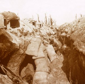 Loopgraven in Champagne, Noord-Frankrijk, ca. 1914-ca. 1918