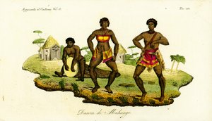 Twee Mahungo-vrouwen dansen de semba op muziek van een trommel gesneden uit een boomstam in Angola door Unbekannt