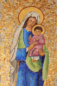 Maagd en kind. Vietnam. Basiliek van de Aankondiging, Nazareth, Israël