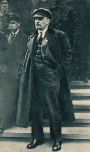 Vladimir Ilich Lenin, Russische Bolsjewistische leider, Moskou, Rusland, 1 mei, 1919 door Unbekannt