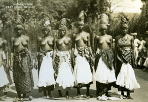 Vrouwelijke dansers, Sierra Leone, 20e eeuw