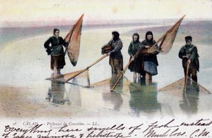 Vrouwelijke garnalenvissers, Calais, 1905