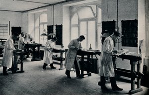 Werkplaats van de Kunst- en Ambachtsschool, Flensburg, Duitsland, ca. 1908 door Unbekannt