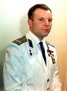 Yuri Gagarin, Russische kosmonaut, 1960s door Unbekannt