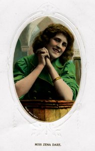 Zena Dare 1887-1975, Engelse actrice, begin 20e eeuw door Unbekannt