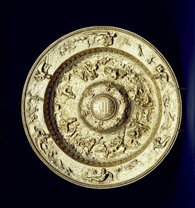 Verguld zilveren bassin, gegraveerd, Frans, ca. 1560-83 door Unbekannt Unbekannt