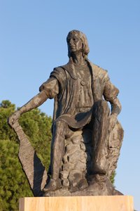 Standbeeld van Christoffel Columbus bij het La Rabida-klooster, Huelva, Andalusië, Zuid-Spanje