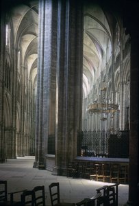 Uitzicht op het interieur, Durham Kathedraal, gebouwd 1093-1289