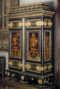 Kast, met marqueterie decoratie, door Andre Charles Boulle (1642-1732), Parijs, eind 17e eeuw door Unbekannt