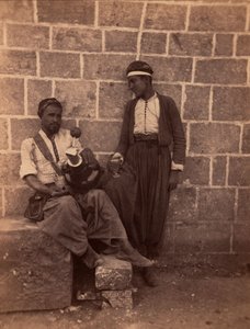 Beiroet limonadeverkopers. Fotografie door Charles Lallemand (1826-1904) in "Syria, costumes, voyages and landscapes". 1865.