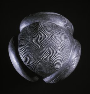 Gesneden bal van Glass Hill, Towie, Aberdeenshire, Neolithisch, ca. 3000 v.Chr. door Unbekannt