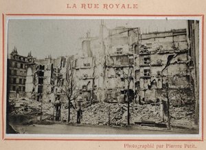 Commune van Parijs (1871): uitzicht op de ruïnes van de Rue Royale in Parijs in mei 1871 door Unbekannt