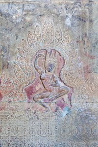 Dansende Apsara reliëf op de buitenste westelijke muur, Angkor Wat, Cambodja door Unbekannter Künstler