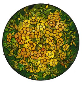 Verlichte schaduw van een fijne alamander loden glas en bronzen kroonluchter